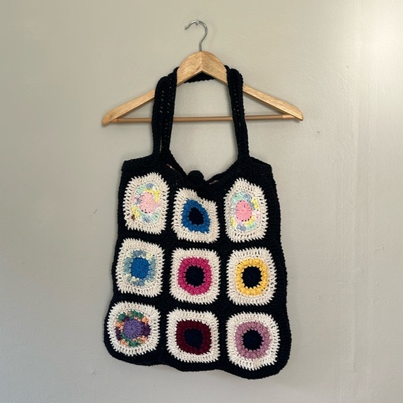 None Handbags - Handmade crochet granny square tote bag